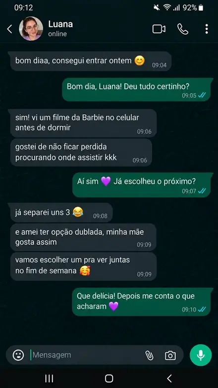 Print de conversa com cliente elogiando o acervo